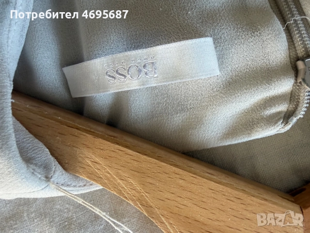 Елегантна рокля Hugo Boss, светъл екрю, размер S–M, снимка 2 - Рокли - 52934103