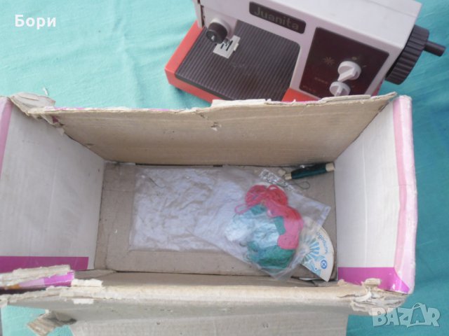 PIKO JUANITA 1970г детска шевна машина, снимка 10 - Други ценни предмети - 35008812