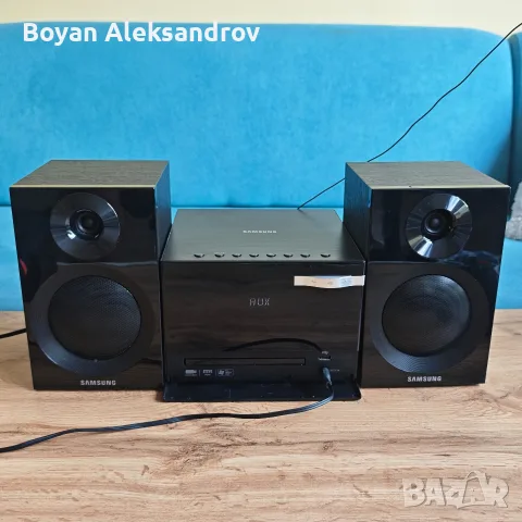 Микро аудио система Samsung MM-E320 | CD/MP3 | AUX | USB, снимка 2 - Аудиосистеми - 55940963
