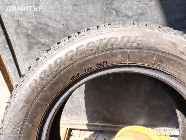 4бр.зимни гуми BRIDGESTONE 215 65 17 DOT19 цена за брой, снимка 4 - Гуми и джанти - 52295270