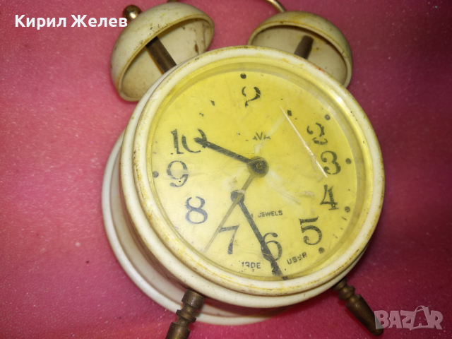 SLAVA MADE in USSR Стар КОЛЕКЦИОНЕРСКИ РУСКИ БУДИЛНИК МЕХАНИЧЕН НАСТОЛЕН ЧАСОВНИК СЛАВА СССР 30783, снимка 10 - Антикварни и старинни предмети - 44548894