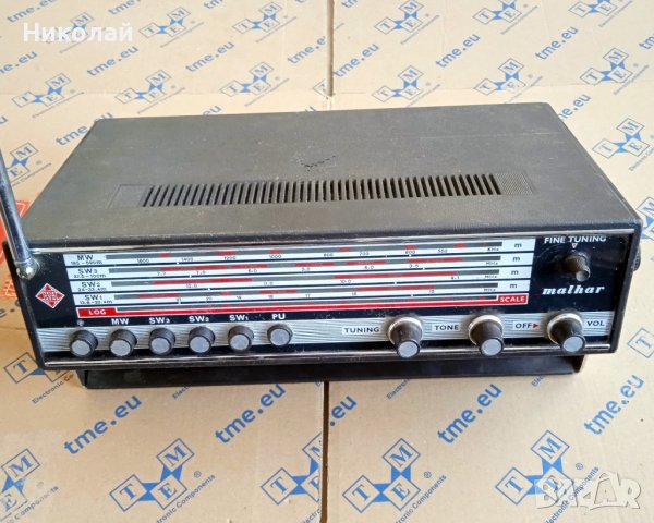 Транзисторно радио Telefunken Malhar, снимка 1 - Радиокасетофони, транзистори - 39213235