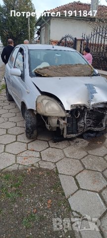 Тойота Ярис/Toyota Yaris , снимка 2 - Автомобили и джипове - 44461849