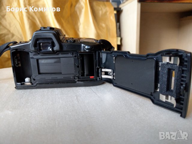 Продавам запазен лентов фотоапарат Minolta-Dynax 500 si, снимка 5 - Фотоапарати - 42685580
