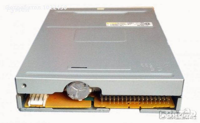Флопи 1.44 MB, снимка 3 - Кабели и адаптери - 32004292