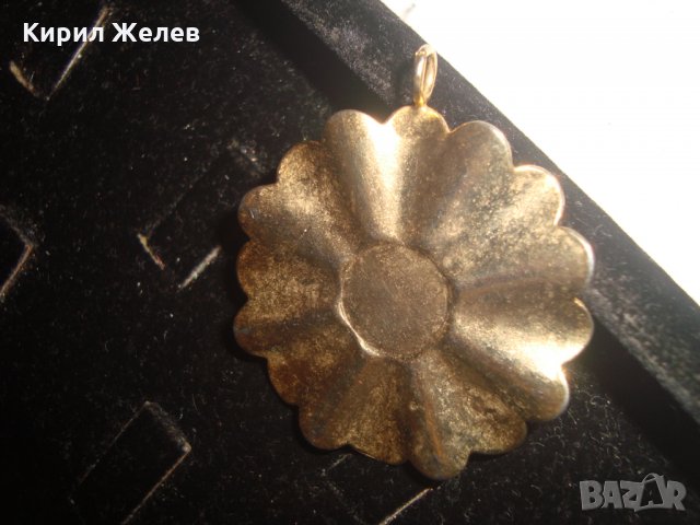 ПОЗЛАТЕН ВИНТИДЖ СТАРИНЕН МЕДАЛЬОН 17553, снимка 2 - Колиета, медальони, синджири - 31293360