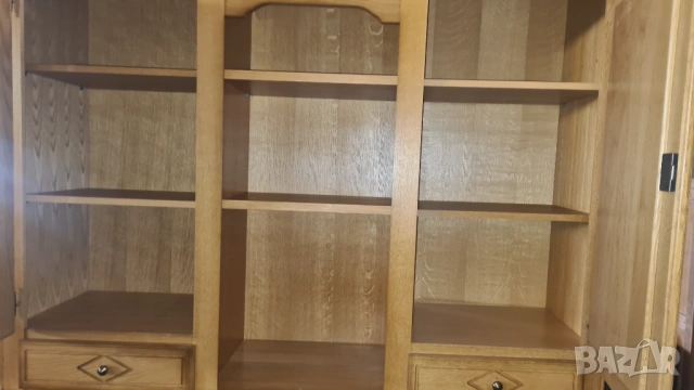 Уникален масивен дъбов бюфет – Елегантност и стил за Вашия дом!, снимка 12 - Бюфети - 54202993