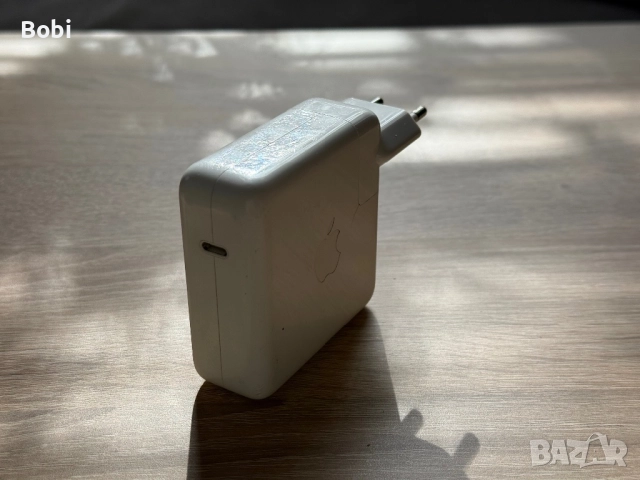  Apple Macbook Power Adapter Charger (A1947) - 61W - USB-C, снимка 10 - Оригинални зарядни - 52401797