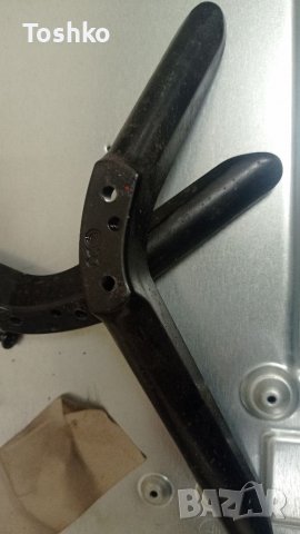 Стойка крачета за ТВ NEO LED-3224 HD SW, снимка 2 - Стойки, 3D очила, аксесоари - 38439216