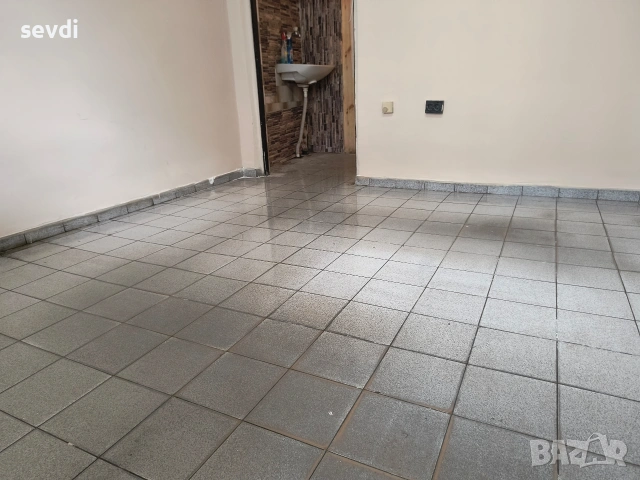 магазин 12 кв Нептун , снимка 11 - Магазини - 54190319