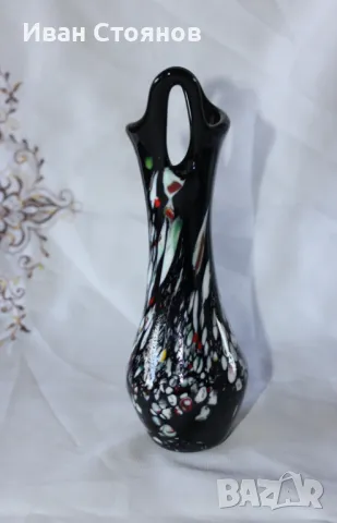 Стъклена ваза ръчна изработка 