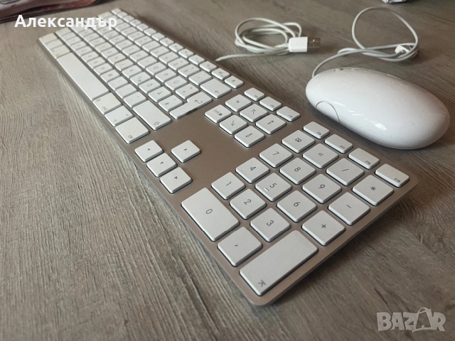 Apple клавиатура A1243 DE Layout и Apple мишка Mighty Mouse A1152