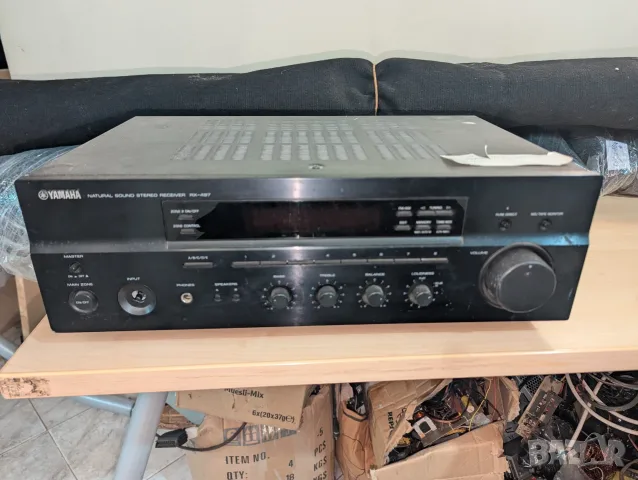 Yamaha RX-497 Home Stereo Audio AM FM Receiver повреден