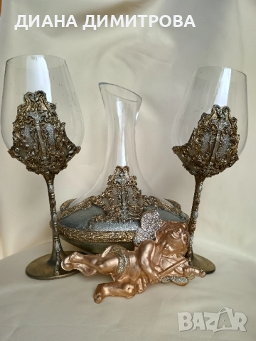 Ръчно декориран комплект за вино! Подарък!