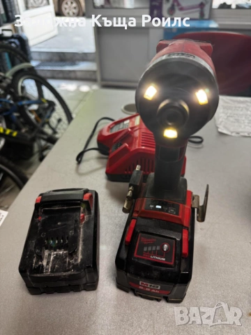 Акумулаторен безчетков ударен винтоверт MILWAUKEE M18FID3-0X, 1/4", 18 V, 226 Nm, снимка 3 - Винтоверти - 54344825