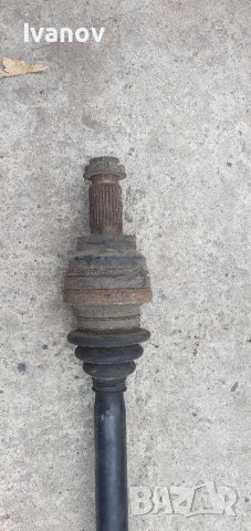 Задна лява дясна полуоска с карета за бмв е39 520 бензин ръчни скорости 1229140, снимка 2 - Части - 38599324
