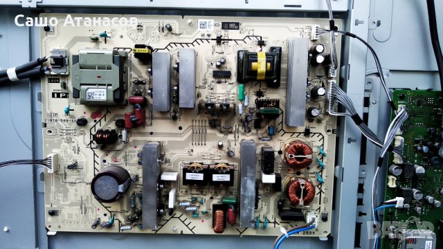 SONY KDL-46W5820 с дефектирала матрица ,1-878-599-11 ,46NN MB4C6LV0.6 ,SSB460H16S01 Rev0.2, снимка 4 - Части и Платки - 29236387