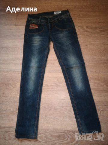Дамски дънки Diesel, снимка 2 - Дънки - 53145224