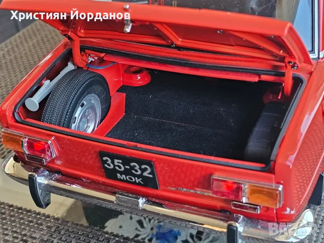 Лада жигули в мащав 1:8, снимка 8 - Колекции - 56273295