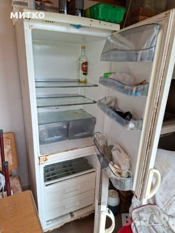 Хладилник , снимка 4 - Хладилници - 41973151