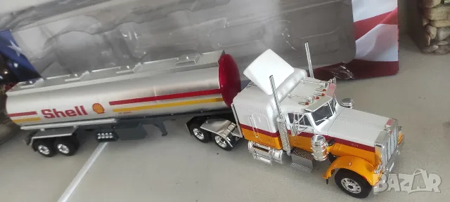 Американски камион 1:43 IxoAltaya, снимка 3 - Колекции - 56414597