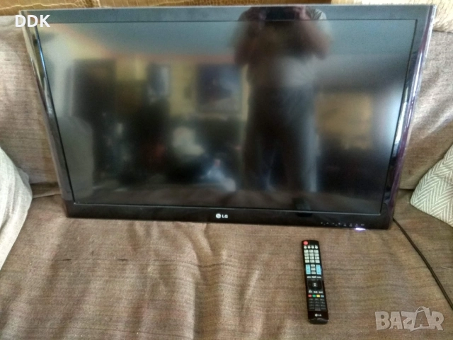 Телевизор LG 42 инча с проблем, снимка 3 - Телевизори - 52215021