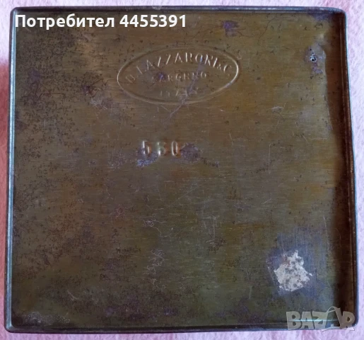 Стара бонбонова кутия Lazzaroni. Италия, снимка 3 - Други ценни предмети - 50943451