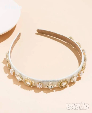 Бяла диадема с камъни и перли, снимка 3 - Аксесоари за коса - 50864298