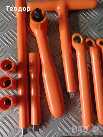 facom изолирани ключове 1000v, снимка 3 - Ключове - 50177312