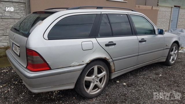 Mercedes-Benz C 220 CDI (125hp) , снимка 2 - Автомобили и джипове - 52722180