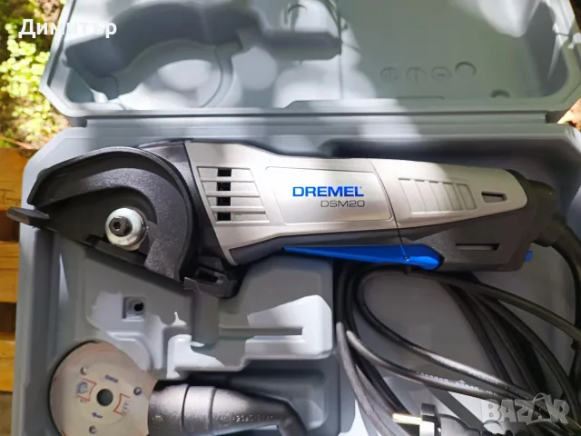 Dremel DSM20 компактен трион, снимка 2 - Триони и циркуляри - 56350742