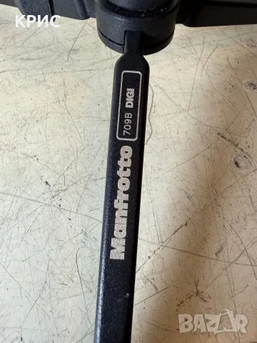 Manfrotto 709B Digi,Статив Трипод, снимка 5 - Чанти, стативи, аксесоари - 55972347