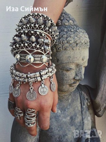 Гривна с монети, снимка 2 - Гривни - 38041622