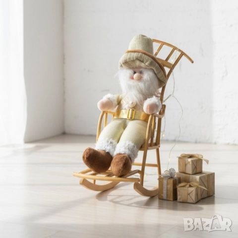 Декоративен Дядо Коледа с люлееща се шейна, снимка 3 - Декорация за дома - 52120568