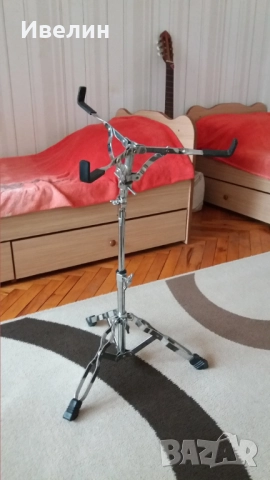 Продавам стойка за соло барабанче, снимка 3 - Ударни инструменти - 52552046