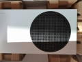 Продавам ново Microsoft xbox series S 512 gb, снимка 3