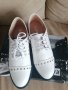 Дамски бели обувки 
