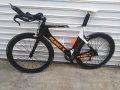 Продавам карбонов шосеен ТТ велосипед Planet X , снимка 1