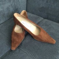 Италиански обувки от еко велур , снимка 1 - Дамски елегантни обувки - 29917235