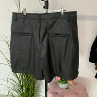 Кожен панталон в размер 48, подходящ е за XL, снимка 9 - Панталони - 44514642