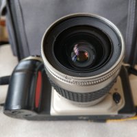 Продавам 35-mm фотоапарат с автоматичен фокус F60 - 35mm SLR Camera w/ 35-80mm , снимка 4 - Фотоапарати - 42714084