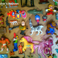 Голям лот играчки екшън фигурки кечисти, динозаври, Бен 10, Киндер Kinder, Спайдърмен, снимка 6 - Колекции - 44641471