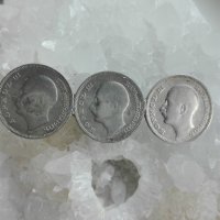 Антикварна сребърна брошка с монети, снимка 1 - Други - 29709860