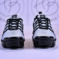 Nike Vapormax Plus Мъжки Дамски Обувки, снимка 9 - Маратонки - 44313762