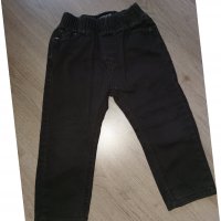 Дънки 2г черни, снимка 1 - Панталони и долнища за бебе - 30509666