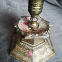 стар метален свещник, снимка 2 - Антикварни и старинни предмети - 29365342