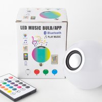 Цветна LED крушка с дистанционно - 16 цвята, снимка 1 - Други стоки за дома - 42919829