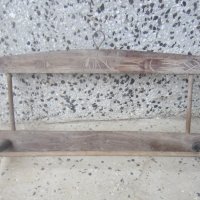 Стар дървен пешкирник с място за огледало,  дърворезба, снимка 2 - Други ценни предмети - 31278652
