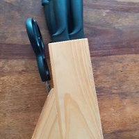 ножове комплект на дървена стойка от Германия, 5 броя +ножица, чисто нови, снимка 9 - Прибори за хранене, готвене и сервиране - 39132685
