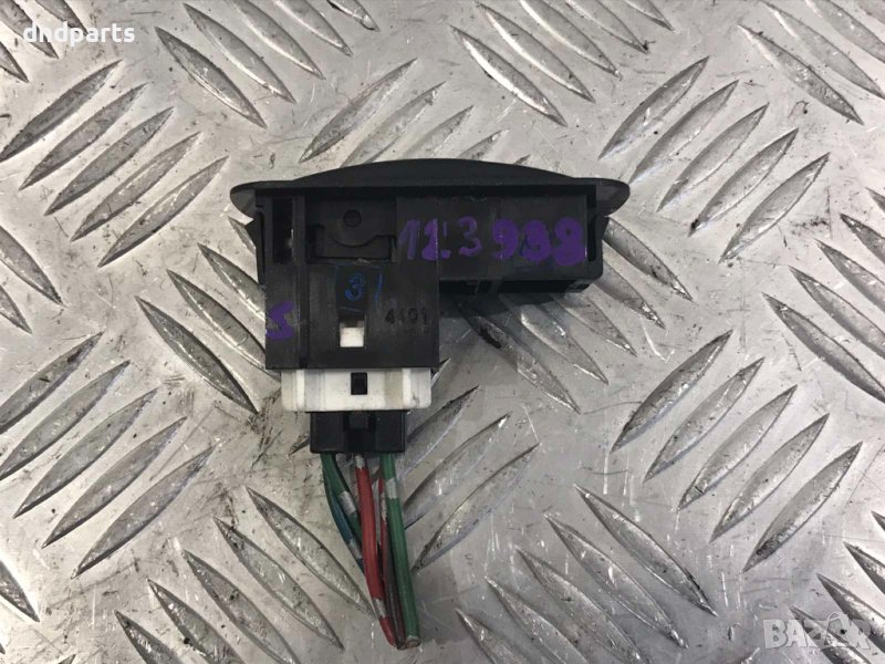 Заден ляв бутон стъкло Toyota Avensis,2001г., снимка 1